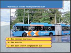 Geanimeerde lesfilm over gevaarherkenning uit het iTheorie lespakket